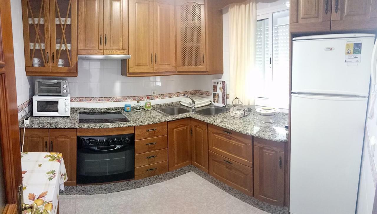Apartamento Villamartin, Tranquilo Y Con Parking โกนิล เด ลาฟรอนเตรา ภายนอก รูปภาพ